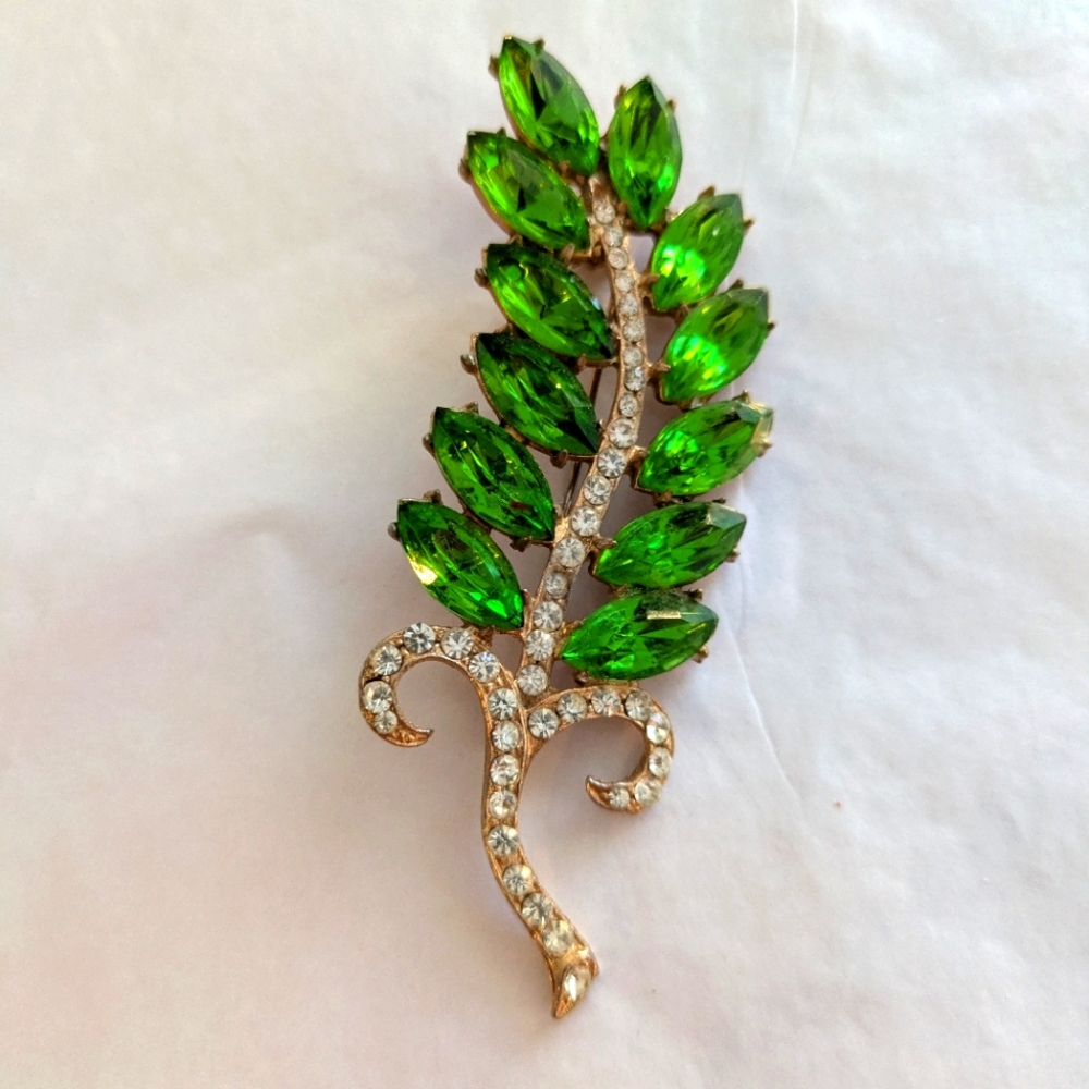 Vintage Brooch Pin